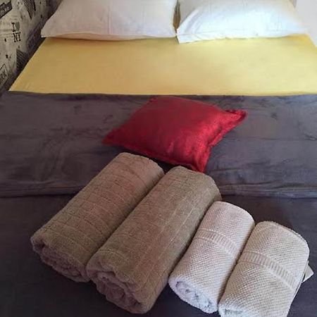 Cozy Studio Bucharest Apartment Екстериор снимка